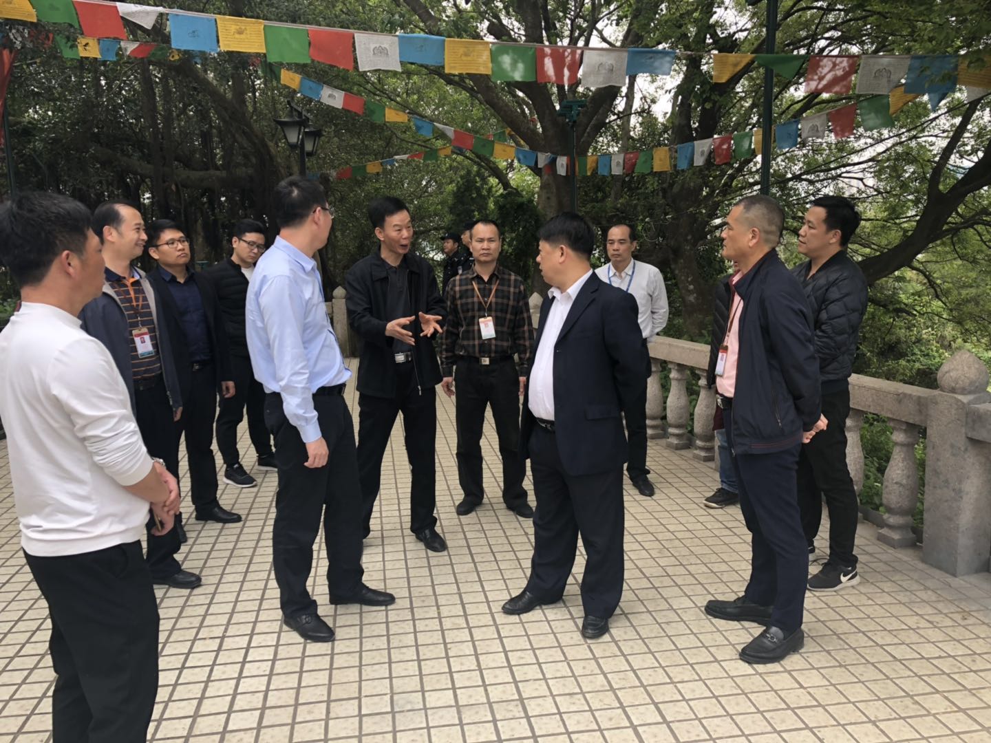 区委书记林定亮带队检查龙湖区森林防火工作