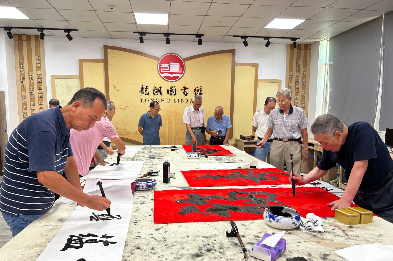 活动开场.jpg