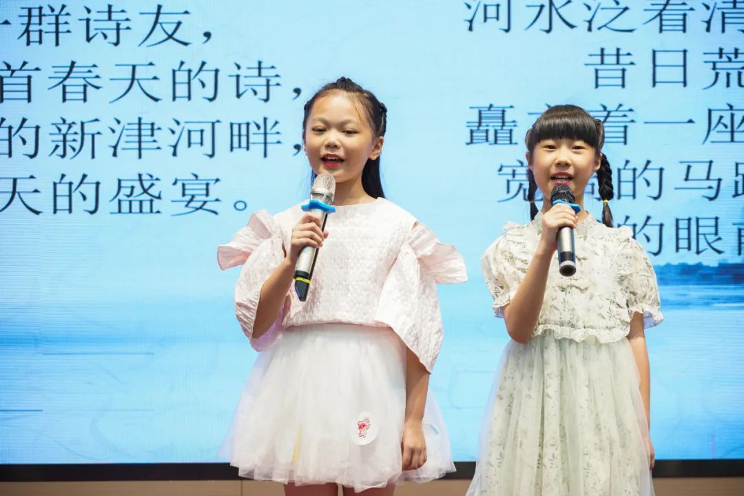 诵读3.jpg