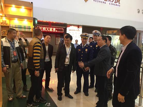 说明: 569371953956528325
