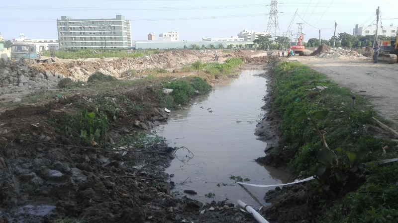 整治前情况.jpg
