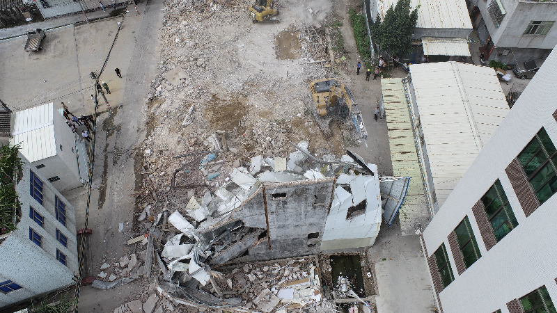 李厝北怡路违建住宅楼层拆迁中4.jpg