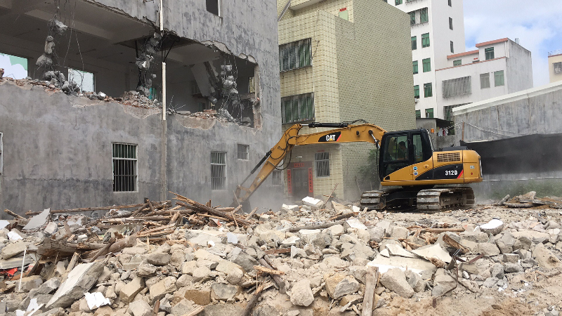 李厝北怡路违建住宅楼层拆迁中3.jpg